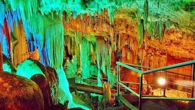 Gong Cavern, A Place Of Reverberating Whispers , vacation, cave, great vacation, family vacation, fun trip in Indonesia